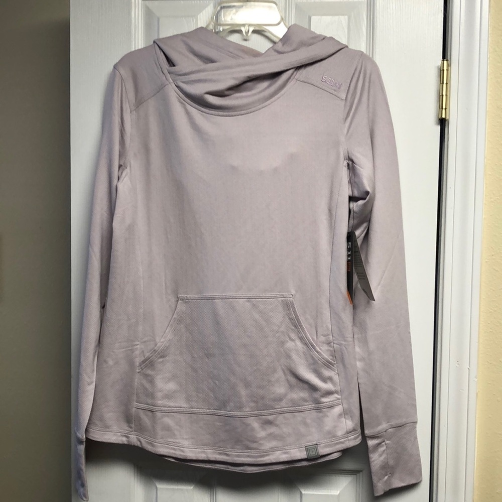 5.11 Tactical top in Wisteria. NWT APHRODITE